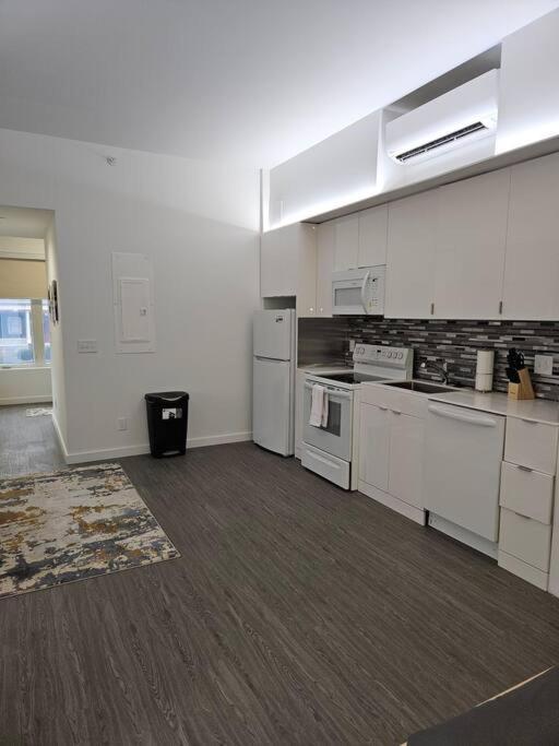 Tremont Smart 16 - A Kcm Property คลีฟแลนด์ ภายนอก รูปภาพ